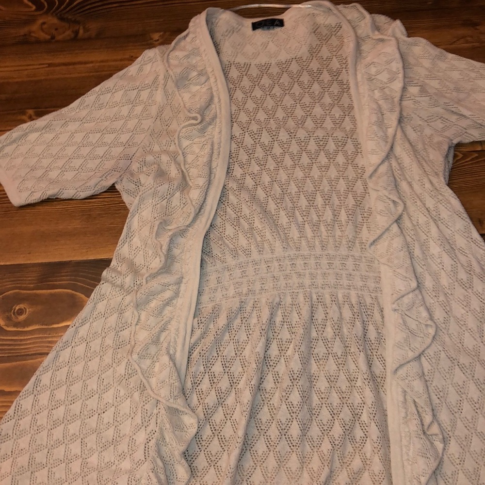 Short sleeve cardigan